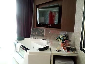 Zhengzhou Goodnight Hotel Jicheng  Extérieur photo